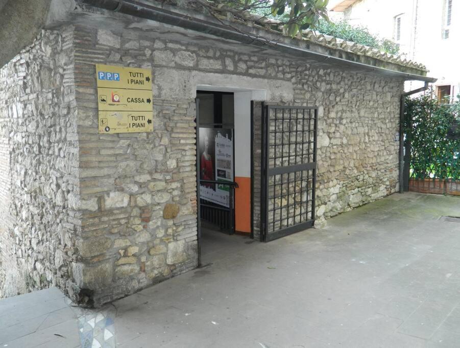 Casa Dell'Oliveto "Parcheggio Gratuito" Daire Narni Dış mekan fotoğraf